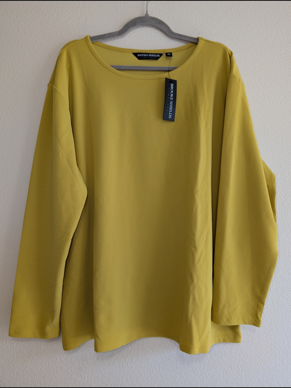 NWT Brooke Shields Timeless Long Sleeve Top Size XL